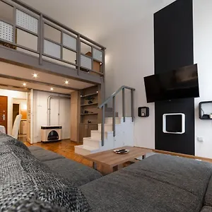 Kalvin Loft Apartamento
